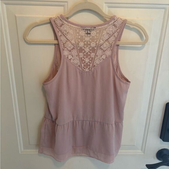 American Eagle Outfitters Pink Peplum Tank Top - Picture 2 of 4